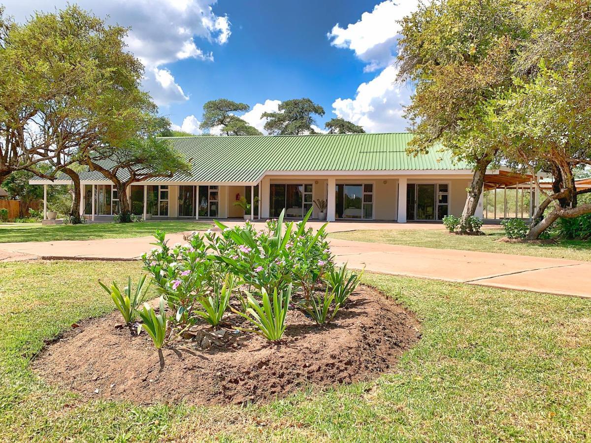 Tshikwalo Game Lodge Klipdrift Экстерьер фото